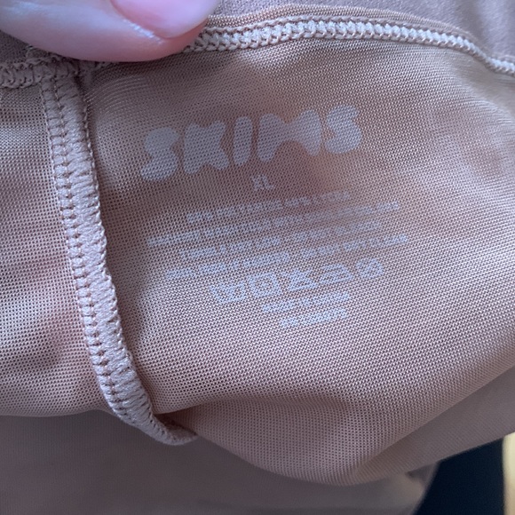 SKIMS Barely There Cropped Shapewear Sienna Size XL - Picture 4 of 4